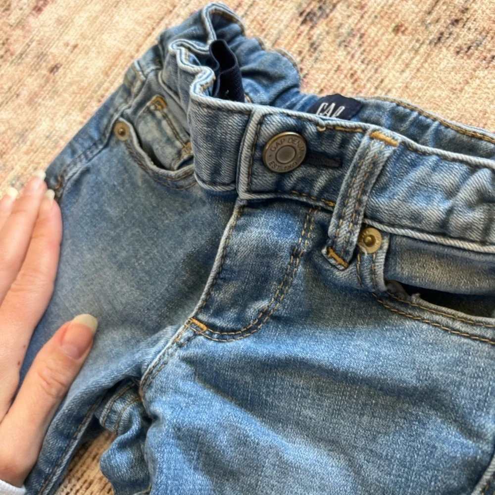 GAP these blue